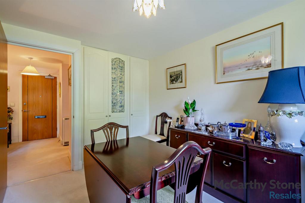 8645954-interior10-800.jpg