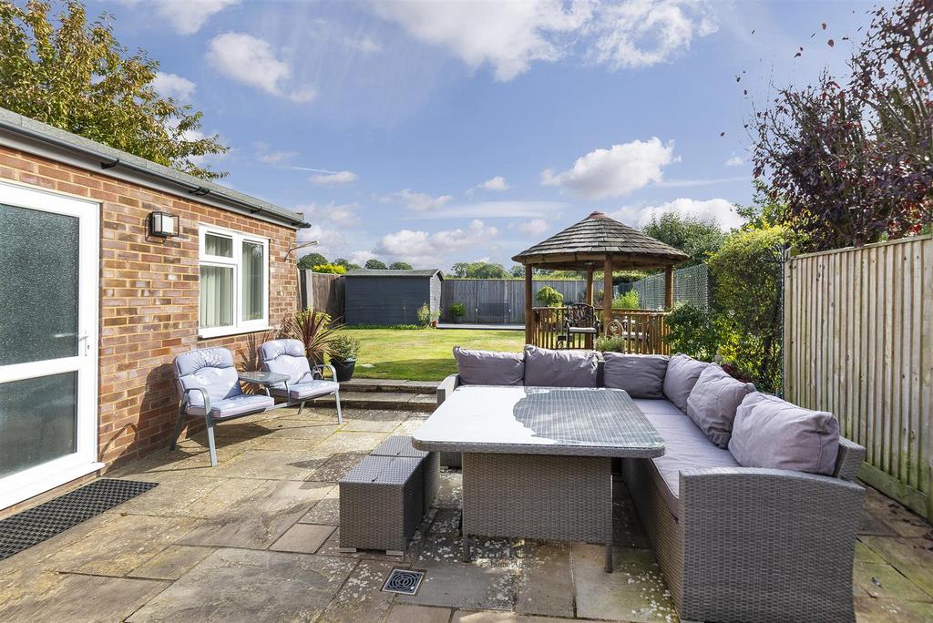 14 Fleming Way, TN10 4 RU 021.jpg