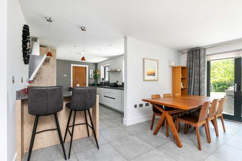 4 bedroom detached house for sale, Springvale Avenue, Kings Worthy, SO23