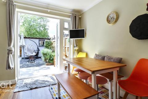 3 bedroom end of terrace house for sale, Nowton Road, Bury St Edmunds