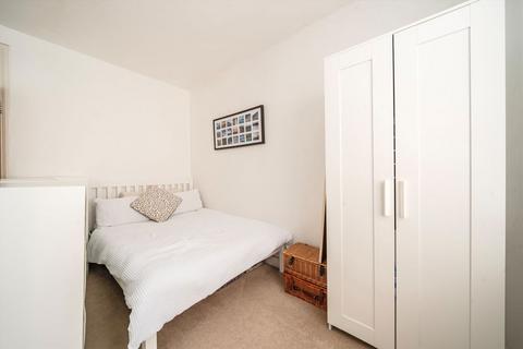 Studio for sale, Hamlet Gardens, London W6