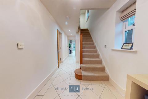 undefined, Lower Park Road, Loughton IG10