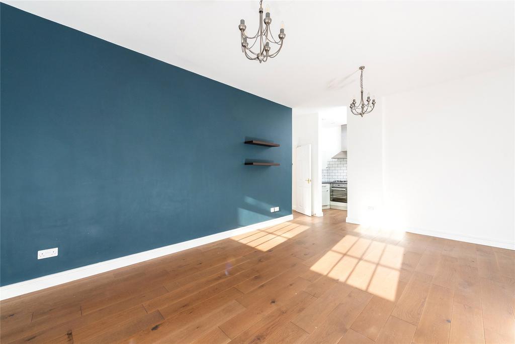 Sitting/Dining Room