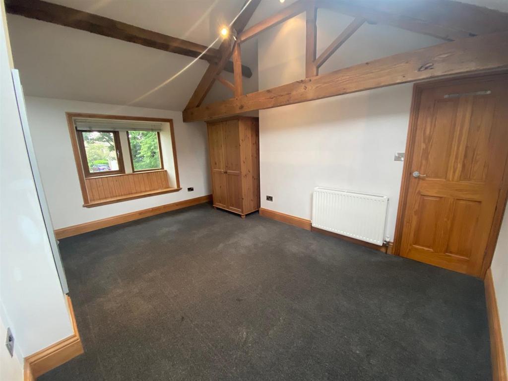 BEDROOM1.jpg