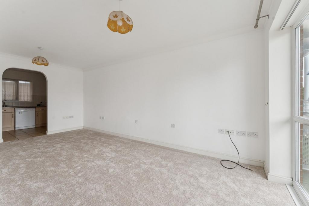 Sitting/Dining Room
