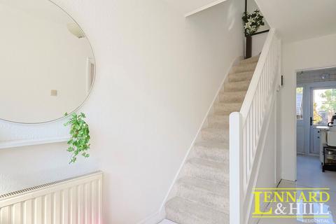 undefined, Rosebery Road, Grays RM17