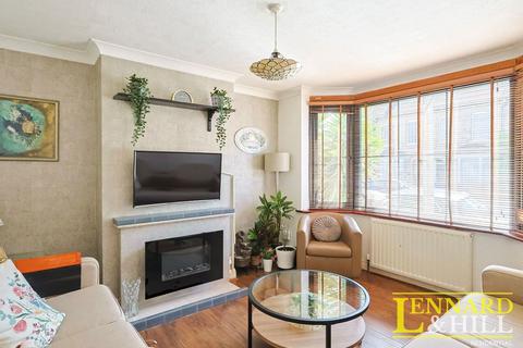 undefined, Rosebery Road, Grays RM17