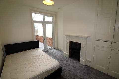 1 bedroom in a house share to rent, Abington Avenue, Northampton NN1