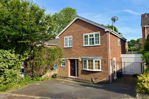 4 bedroom detached house for sale, Armada Drive, Hythe, SO45