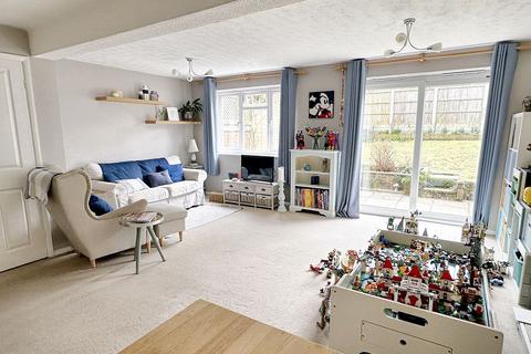 4 bedroom detached house for sale, Armada Drive, Hythe, SO45