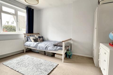 6 Armada Drive, Hythe, Southampton, SO45 5BS