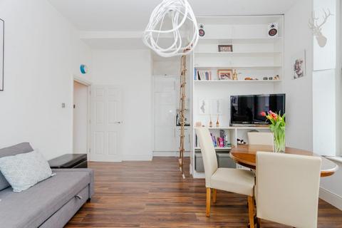 undefined, Shoreditch High Street, Shoreditch E1