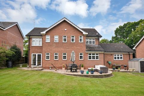 4 bedroom detached house for sale, Pinfold Lane, Elston, Newark