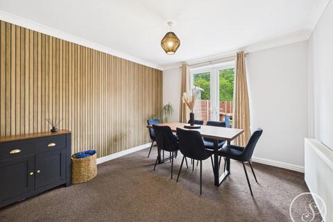 5 bedroom semi-detached house for sale, Hetton Road, Leeds