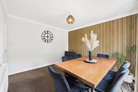5 bedroom semi-detached house for sale, Hetton Road, Leeds