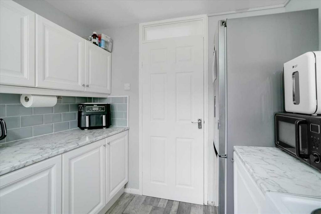 Kitchen (3)