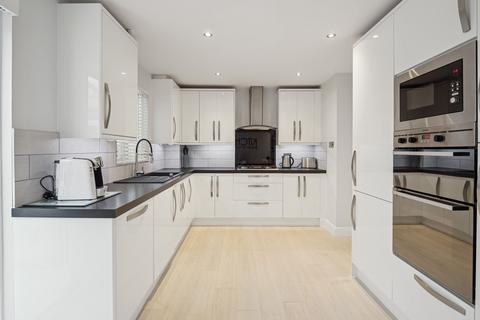 7 Abernethy View, Glencarse, Perth, PH2 7UG