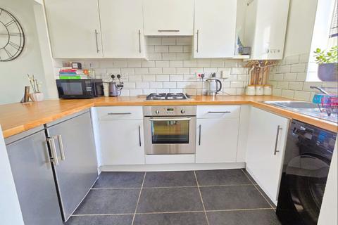15 Bishops Close, Saltash, PL12 6HP