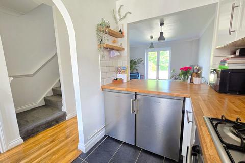 15 Bishops Close, Saltash, PL12 6HP