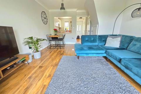 15 Bishops Close, Saltash, PL12 6HP