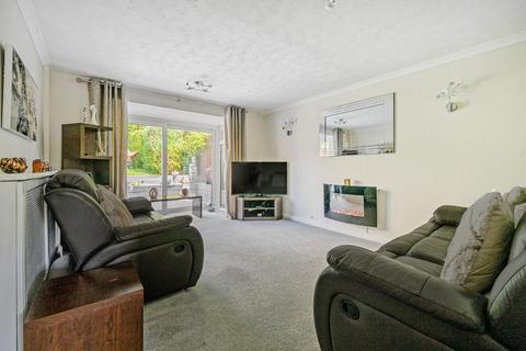 4 bedroom detached house for sale, Highcliffe Drive, Boyatt Wood, Eastleigh