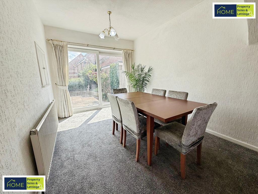 Eton Close, Knighton, Leicester, LE2 3 TZ
