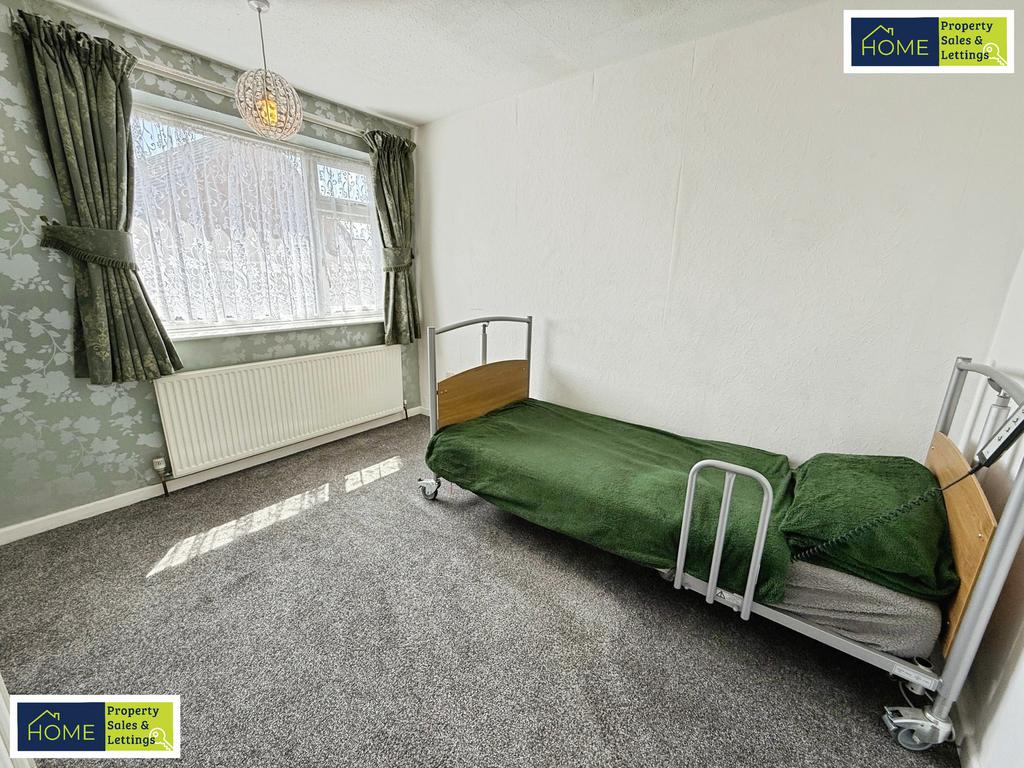 Eton Close, Knighton, Leicester, LE2 3 TZ