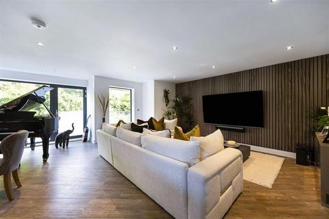 undefined, The Park, Cheltenham