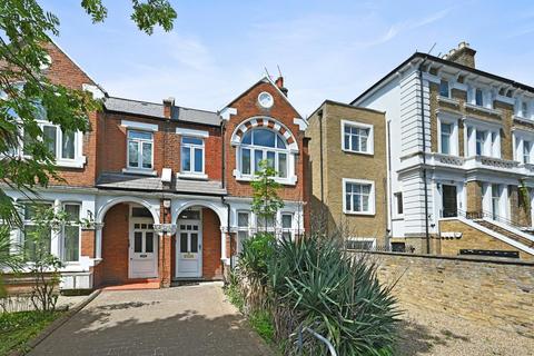 1 bedroom ground floor flat for sale, Argyle Road, Ealing