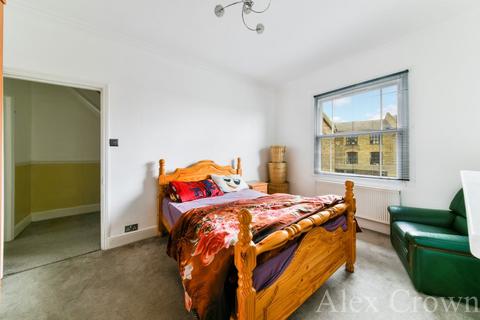 House share to rent, Shacklewell Lane, Dalston