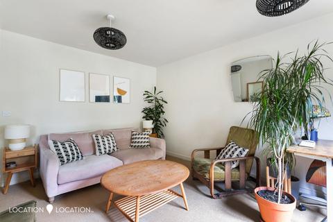 59 Downs Road, London, E5 8QP