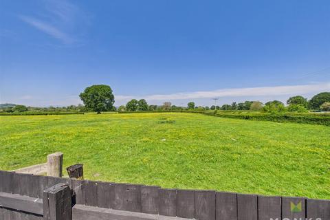 undefined, Orchard Croft, Llandrinio, Llanymynech