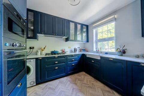 18 Ryculff Square, London, SE3 0SN