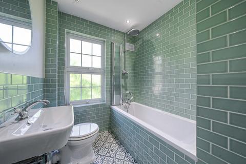 18 Ryculff Square, London, SE3 0SN