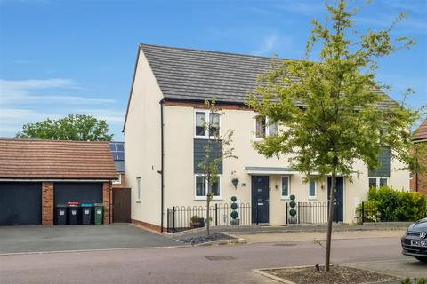 4 bedroom semi-detached house for sale, Marino Boulevard, Whitehouse, Milton Keynes