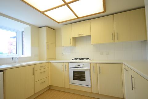 2 bedroom flat to rent, Caversham Wharf, Waterman Place, Reading, RG1