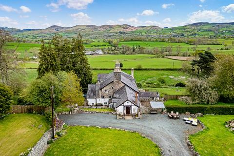 4 bedroom equestrian property for sale, Llanfair Dyffryn Clwyd, Ruthin, Denbighshire