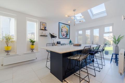 3 Barley Road, Cheltenham, GL52 3ND
