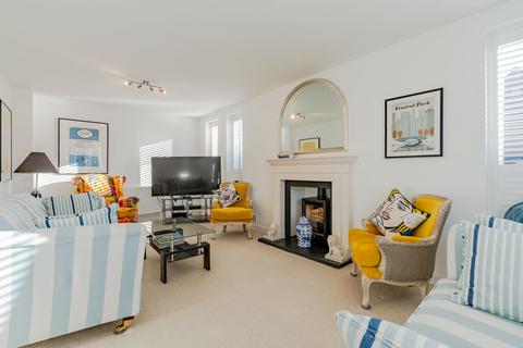 3 Barley Road, Cheltenham, GL52 3ND