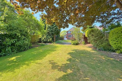 3 bedroom detached house for sale, Chester Road, Streetly, Sutton Coldfield