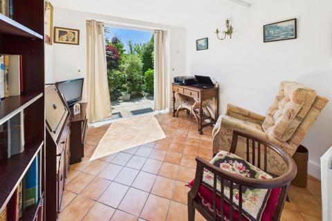 26 Orchard Close, Southwick, Brighton, BN42 4NJ