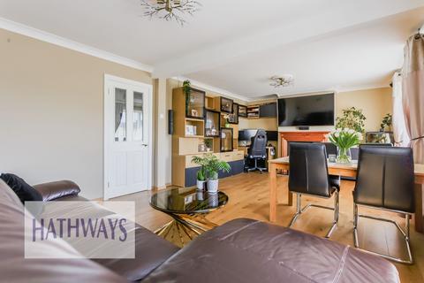 39 Greys Road, Cwmfields, Pontypool, NP4 5SH