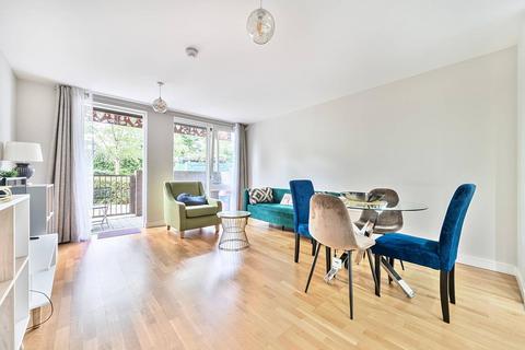 2 bedroom flat to rent, Blondin Way, Canada Water, London, SE16