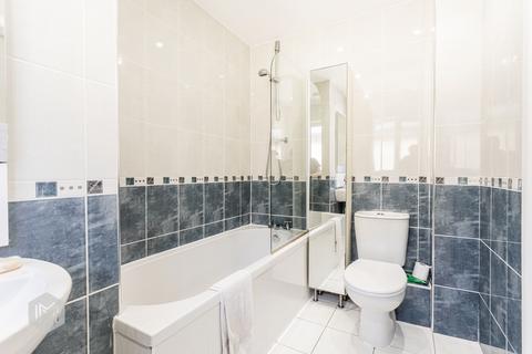 26 Fryent Close, Blackrod, Bolton, BL6 5BU