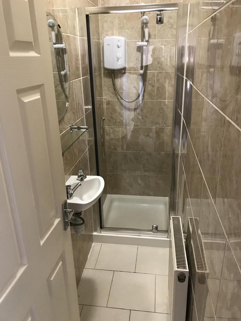 St G Bathroom