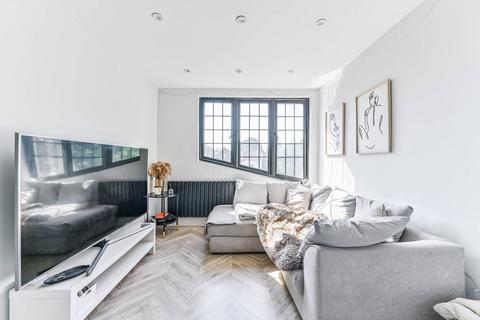 1 bedroom flat for sale, Holmesdale Road, Selhurst, London, SE25