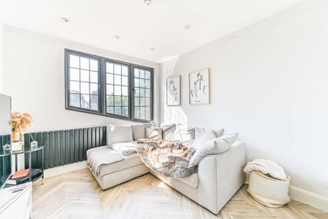 1 bedroom flat for sale, Holmesdale Road, Selhurst, London, SE25