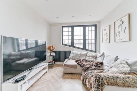 1 bedroom flat for sale, Holmesdale Road, Selhurst, London, SE25