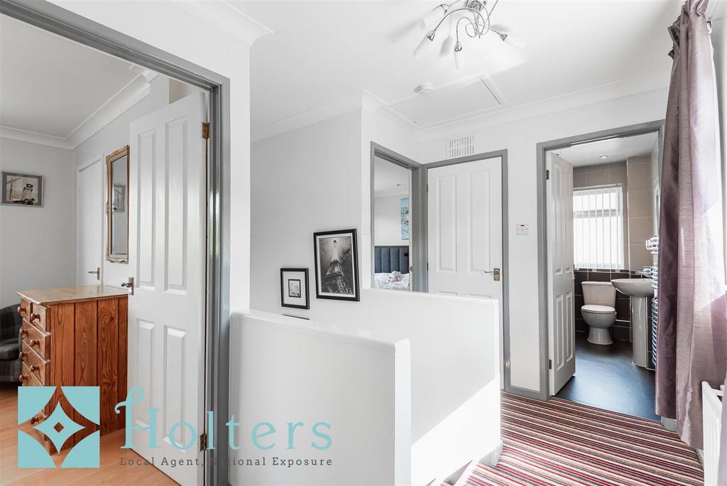 70 Rocke&#39;s Meadow, Knighton-08.jpg