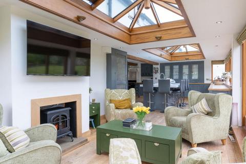 Coombe Cottage Lea End Lane, Hopwood, Birmingham, B48 7AX
